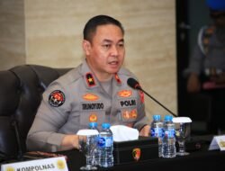 Polda Jatim Kembalikan Buku : Tidak Terkait Tindak Pidana