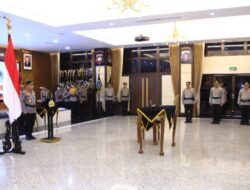 Kapolri Pimpin Sertijab Kabaintelkam dan Dankor Brimob Polri