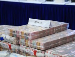 BARESKRIM POLRI BONGKAR 2 APLIKASI PINJOL ILEGAL, 400 KORBAN DIPERAS DAN DIANCAM