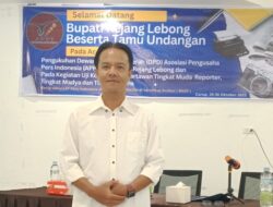 Dari Tanah Sawah Menuju Pena: Kisah Hidup Helda Heldi Salman