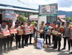Polres Padang Pariaman Salurkan Bantuan ke Warga Terdampak di Korong Sipisang sipinang Nagari Anduring Kecamatan 2×11 Kayu Tanam