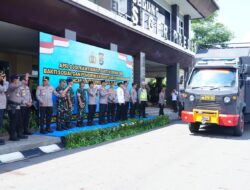 Polri All-Out Tangani Krisis Sumatera: Wakapolri Lepas Bantuan Kemanusiaan Polda Lampung