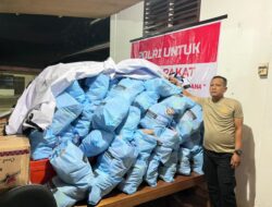 Polri Salurkan Puluhan Ribu Bantuan Logistik untuk Korban Bencana Alam di Sumatera Barat