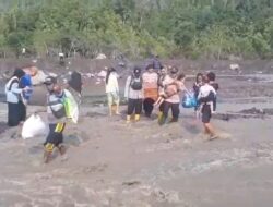 Polri Terus Evakuasi Warga dan Mengamankan Harta Benda di Candipuro: Bergerak Cepat Selamatkan Masyarakat