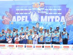 Wakapolri Tinjau UMKM, Bakes, dan Pembagian Perlengkapan Sekolah Usai Apel Mitra Kamtibmas di Papua