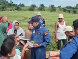 Aksi Kemanusiaan Pilot dan Kru Helikopter Salurkan 145 Al-Qur’an untuk Anak-Anak Terdampak Banjir di Aceh Tamiang