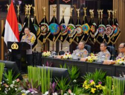 Bangun 101 Jembatan di Pelosok Negeri, Kapolri: Anak-anak Tak Perlu Lagi Renang saat ke Sekolah