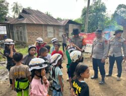 Trauma Healing Polri Hadirkan Flying Fox untuk Kembalikan Senyum Anak-Anak Terdampak Bencana di Kayu Pasak