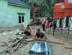 Brimob Hadirkan Sanitasi Layak bagi Korban Banjir di Desa Tolang Julu