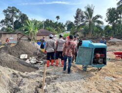 Tim SAR Resimen II Pas Pelopor Normalisasi Sungai dan Dukung Pembangunan Huntara di Agam