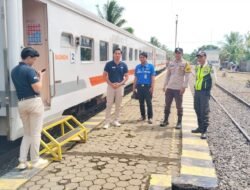 Polsek Kota padang Laksanakan Pengamanan dan Monitoring Stasiun Kereta Api, Wujudkan Rasa Aman Masyarakat