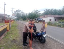 Cegah Tindak Kriminal, Polsek Padang Ulak Tanding Gelar KRYD Razia Senpi, Sajam, dan Narkoba