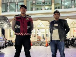 Polres Rejang Lebong Amankan Sholat Tarawih di Masjid Taqwa KP Jawa, Ibadah Berlangsung Khidmat
