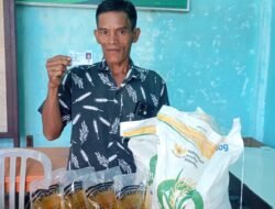 PemDes Kembang Ayun kecamatan Manna Bagikan Bantuan Beras (Bapang) dan Minyak Goreng sebanyak 72 KPM