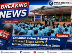 Satlantas Polres Rejang Lebong Edukasi Siswa SMPN 2 tentang Keselamatan Berlalu Lintas