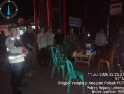 Polsek Padang Ulak Tanding Bersama Brigif TP 88 KBK Perkuat Patroli Harkamtibmas, Pastikan Pesta Rakyat Berjalan Aman dan Kondusif