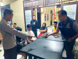 Kapolsek Bermani Ulu IPTU R. Pasaribu Pimpin Langsung Penangkapan Dua Terduga Pelaku Pelemparan Batu ke Mobil di Tebat Tenong Luar