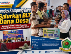 Pemdes Kampung Baru Salurkan BLT Dana Desa kepada 9 KPM, Setiap Penerima Terima Rp900 Ribu untuk Tiga Bulan