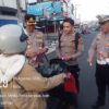Kapolres Rejang Lebong Bagikan 1.000 Bendera Merah Putih, Ajak Masyarakat Kobarkan Semangat Nasionalisme Sambut HUT RI ke-81