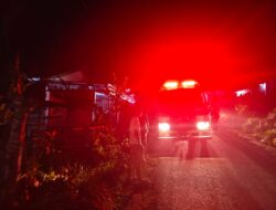 Dapur Rumah Warga di Watas Marga I Terbakar, Damkar Jaya 65 Berhasil Jinakkan Api dalam Hitungan Menit