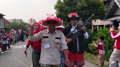 Karnaval dan Lomba Gerak Jalan Meriahkan HUT RI ke-81 di Kecamatan Kota Padang, Diikuti 53 Regu