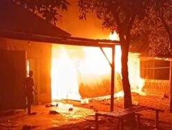 GEGER! RUMAH WARGA SUKAMERINDU LUDES DILALAP API, KERUGIAN Rp50 JUTA—DAMKAR TERKENDALA ARMADA RUSAK